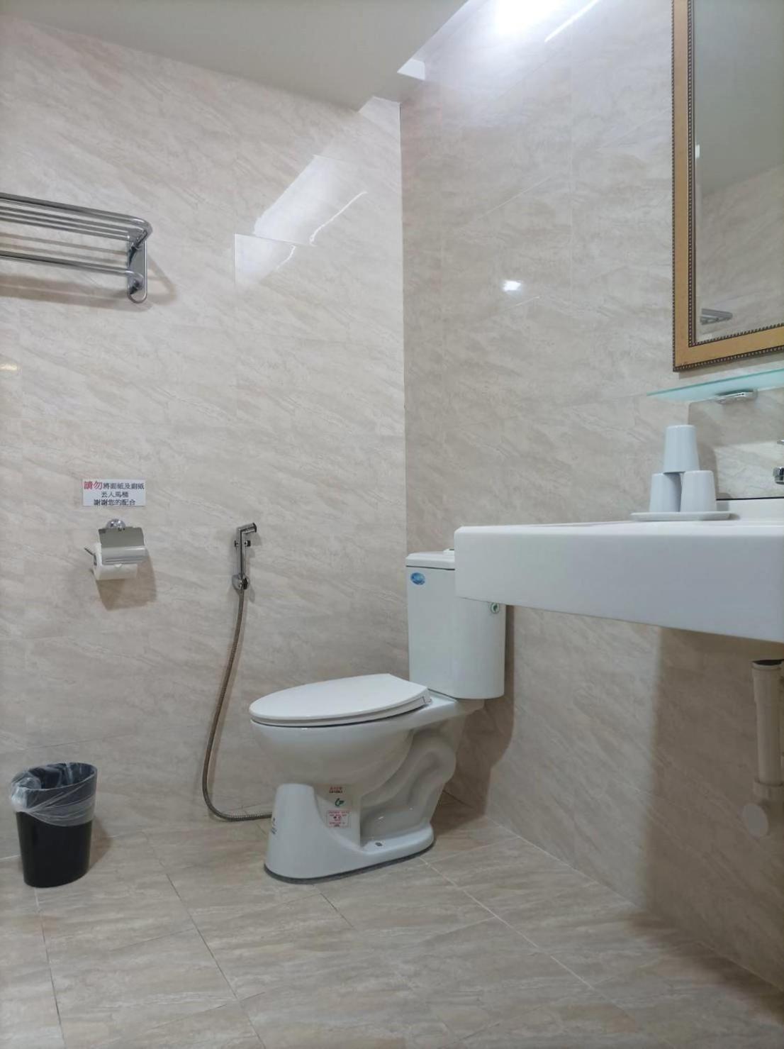 Crystal Hotel Puli Dış mekan fotoğraf