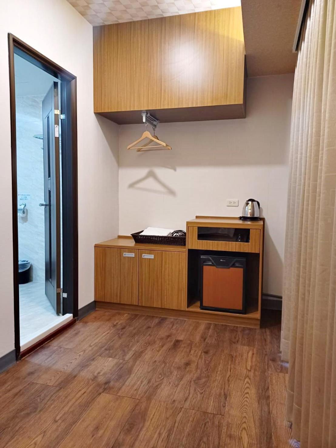 Crystal Hotel Puli Dış mekan fotoğraf